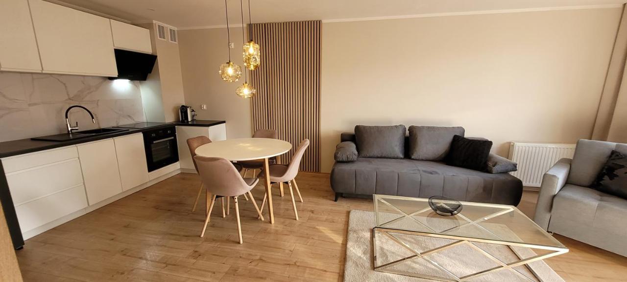 Sloneczny Apartament Z Ogrodkiem Gdańsk Exterior foto